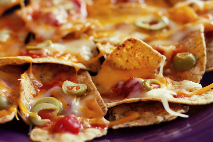 nachos-with-olives