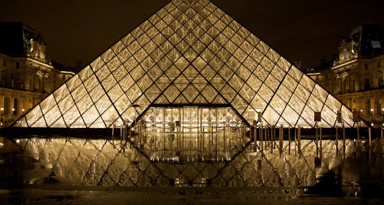 louvre-paris-france