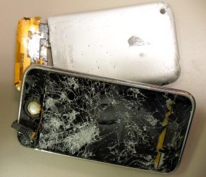 cracked-iphone