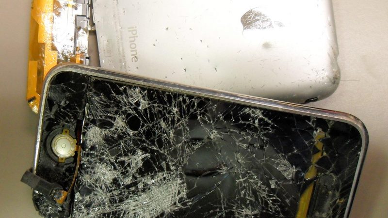 cracked-iphone