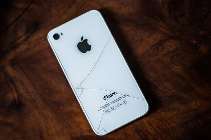 cracked-iphone