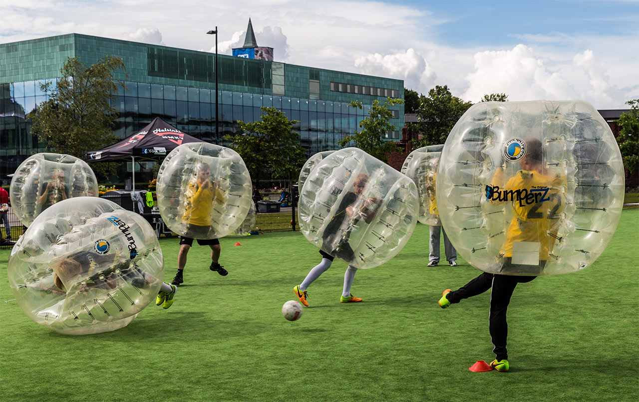 bubble-footbal