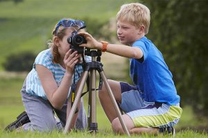 children-photography-tripod