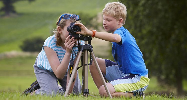 children-photography-tripod