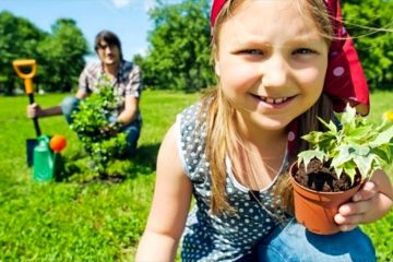 daughter-gardener