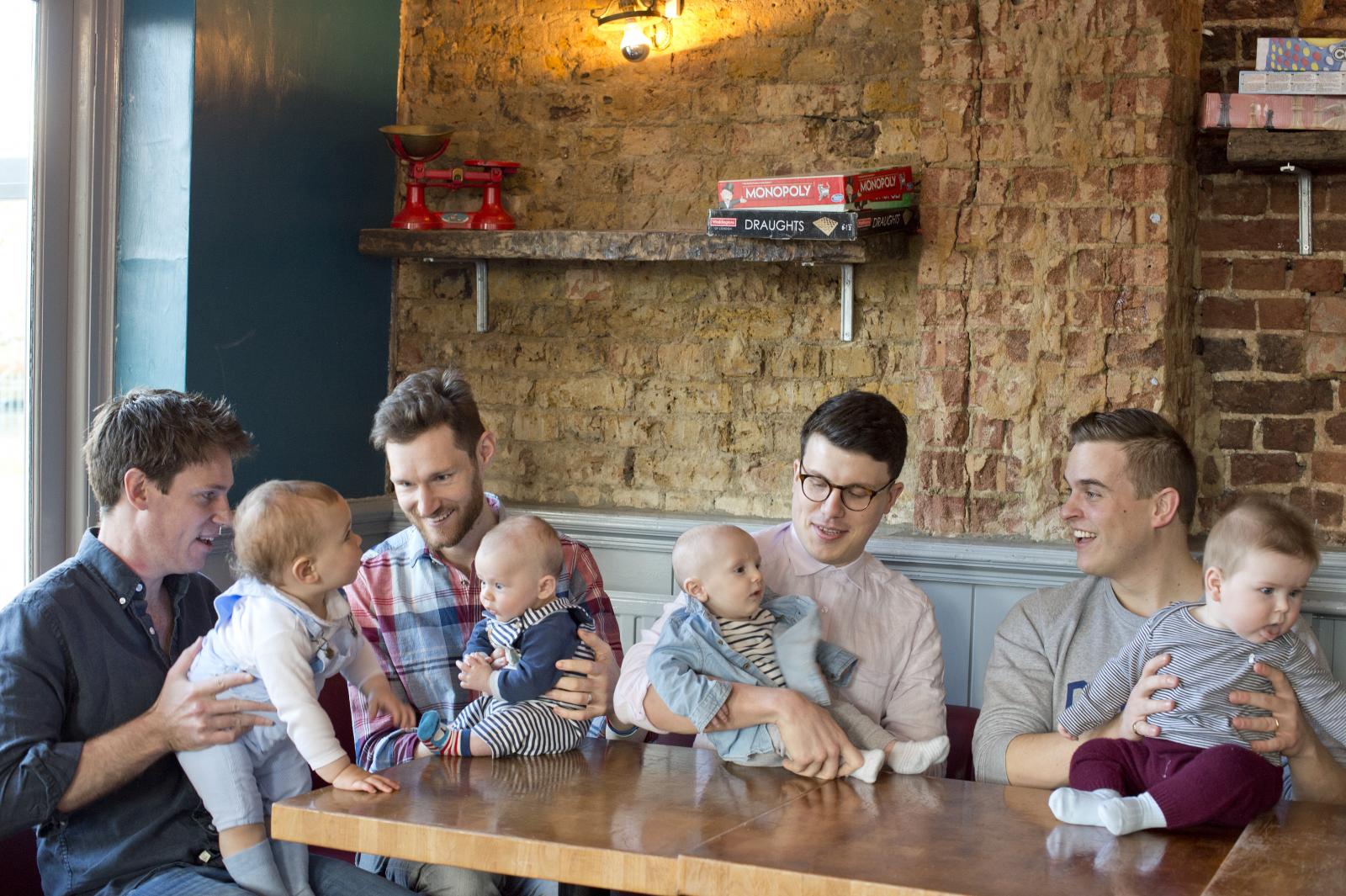dads-at-the-pub