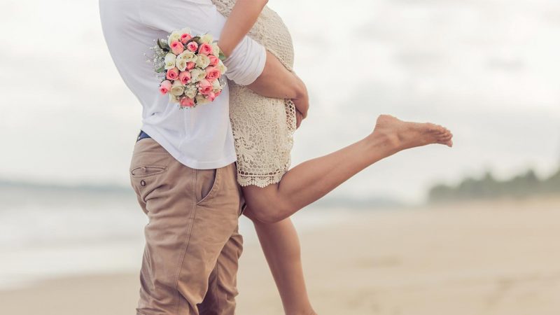 honeymoon-holiday-beach
